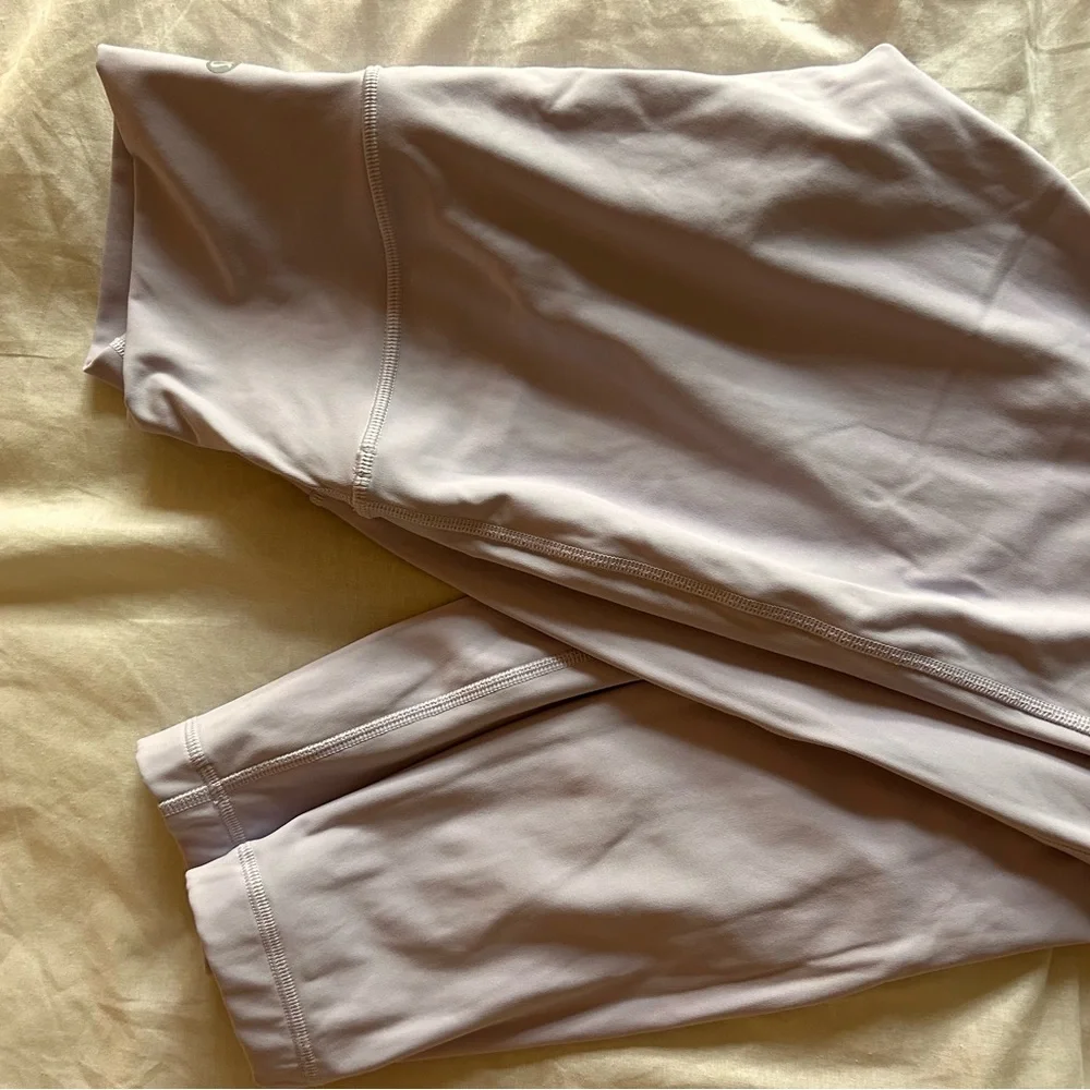 lululemon athletica Lavendar Leggings - Picture 4 of 5